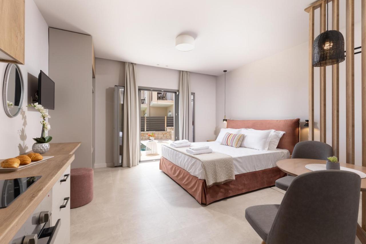 Onore Luxury Suites Kato Korakiana Exterior foto