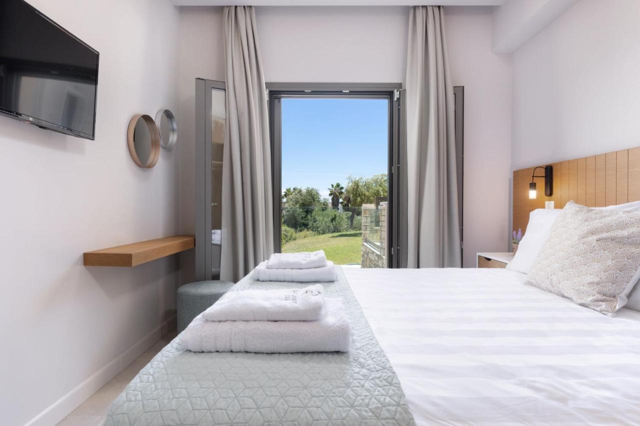 Onore Luxury Suites Kato Korakiana Exterior foto