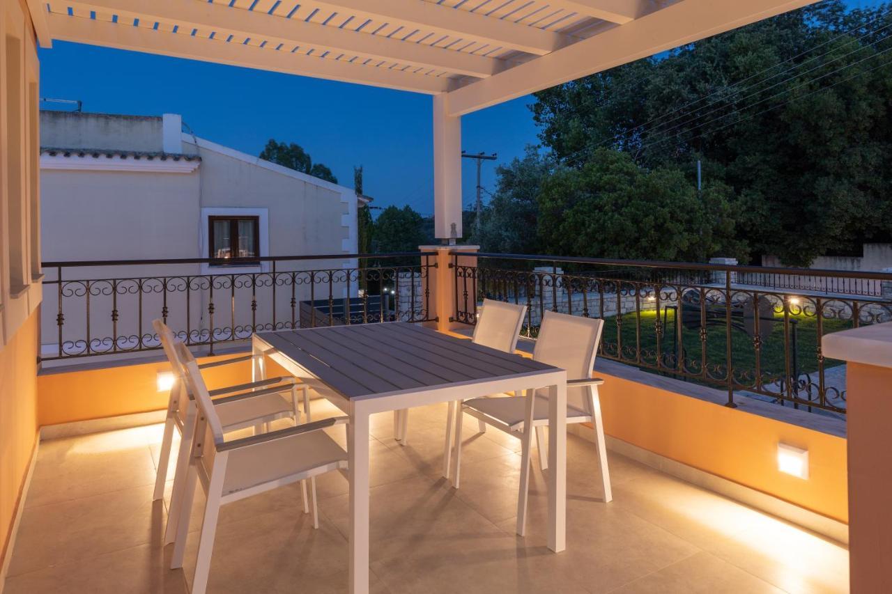 Onore Luxury Suites Kato Korakiana Exterior foto