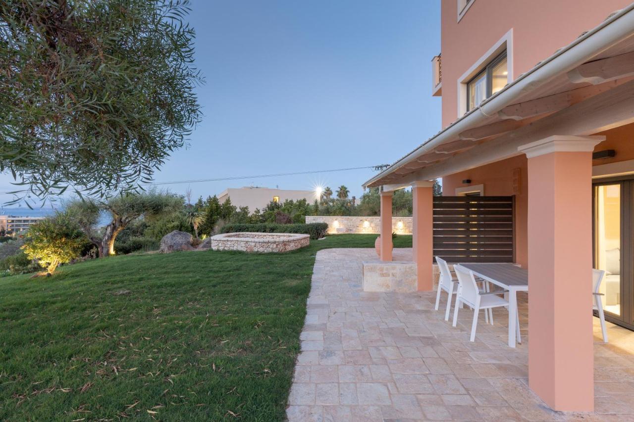 Onore Luxury Suites Kato Korakiana Exterior foto